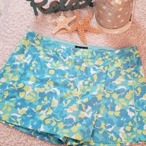 4/$13 Eddie Bauer skort